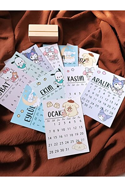 EyER Shoping Sanrio Hello Kitty Yeni Yıl Masa Takvimi