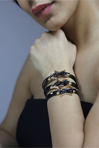 homet Black Multi Layer Band and Gold Color Star Bracelet