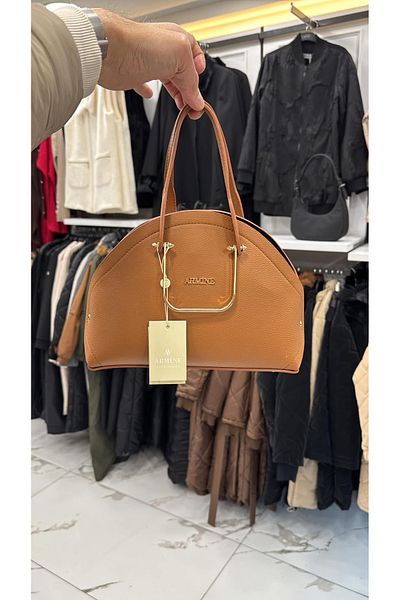 Armine 365 Hand Sleeve Bag