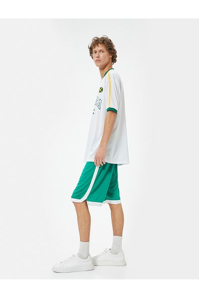 Koton Übergroße Sportshorts – unterhalb des Knies gerippt, elastischer Bund