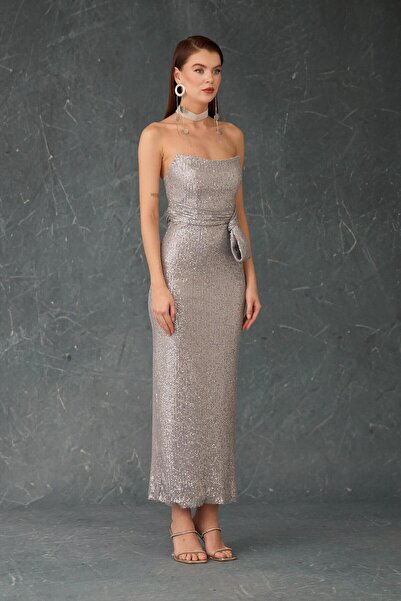 Carmen Gümüş Straplez Midi Payetli Abiye Elbise