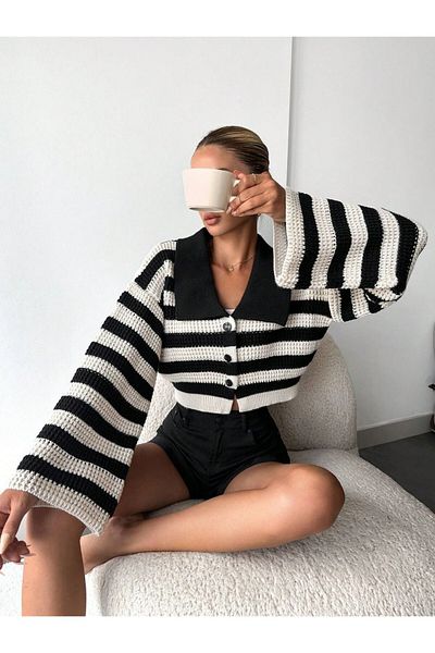 Modamorfo Gestreifter, durchbrochener Cardigan mit breitem Kragen