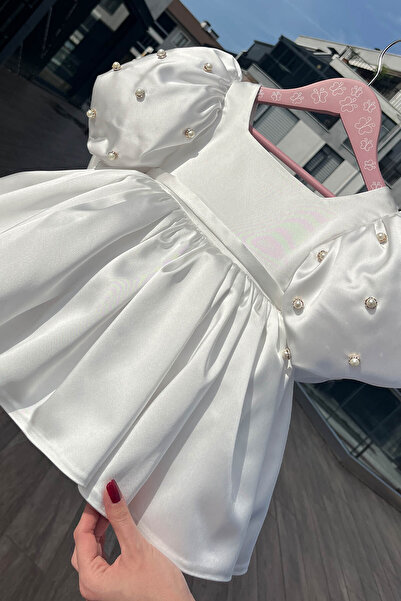 Bertuğ Bebek İncili Balon Kol Kız Çocuk Bebek Saten Kırık Beyaz Abiye Gelinlik Elbise