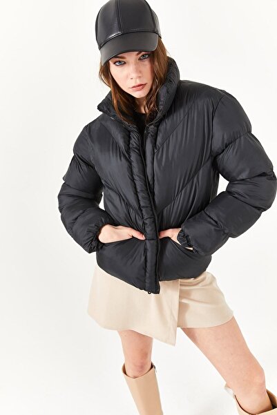 MİSS PERRY Women's Black Stand Collar Short Puffer Jacket
