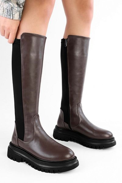 Shoeberry Damen – Chalk Brown Stiefel mit dicker Sohle
