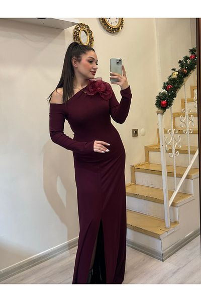 ROSSA Off Shoulder Burgundy Dress