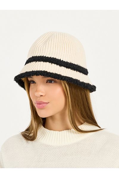 Styli Two Stripe Crochet Hat