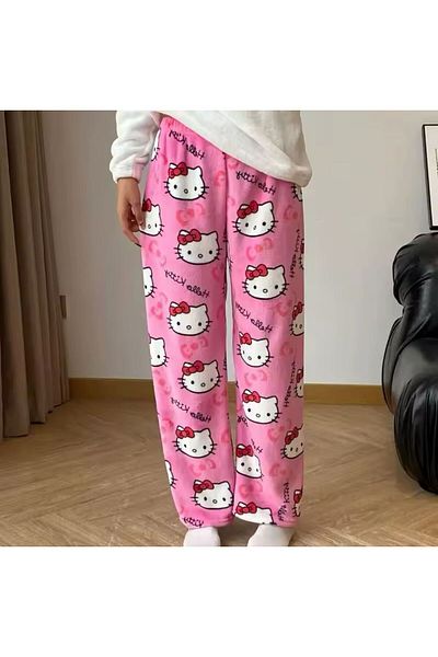 BİQ & TAQ BUTİK Σετ Πιτζάμες και Φούτερ Hello Kitty βελούδινα