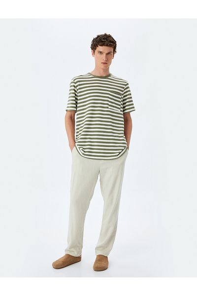 Koton Νέα σεζόν Crew Neck Regular Fit με λεπτομέρεια τσέπης από ύφασμα βισκόζης με κοντό μανίκι