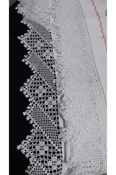 Papatyam 2 Pieces Hand Knitted Crochet with Lace Detail - Vintage Floş Ip