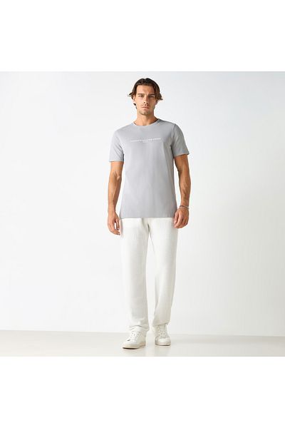 Iconic Typographic Print Crew Neck T-shirt With Short Sleeves