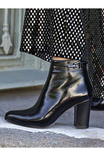 Venüs 2355801k Kadın Hakiki Rugan Deri Topuklu Klasik Bot