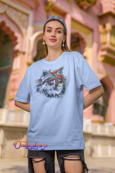 oneagılyazı تي شيرت كبير الحجم مطبوع عليه قطة ملونة