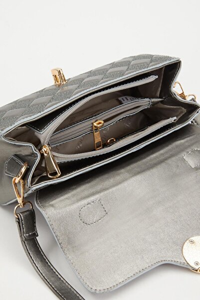 Levidor Geantă de mână cu model diamant argintiu