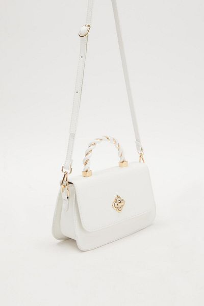 Levidor White Twist Pattern Handbag