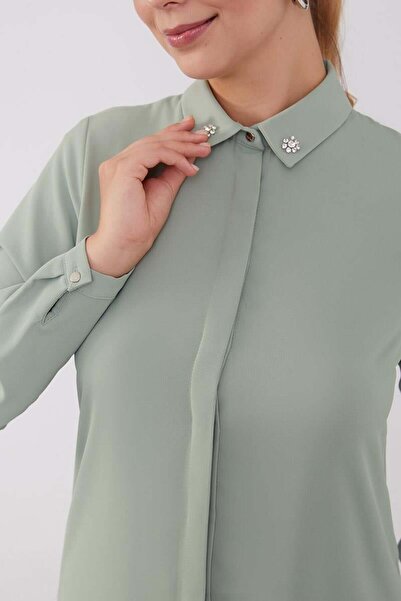 Levidor A.Green Collar Stone Detailed Tunic