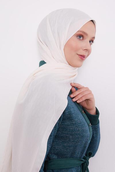 Levidor Cream Paperclip Pattern Blue Jacquard Shawl