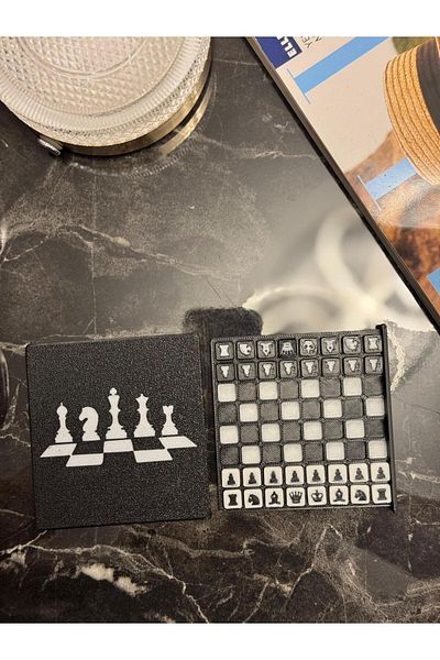 WELLCUT Pocket Chess - Compact and Portable 3D Printed Chess Set