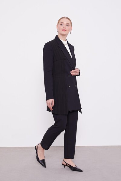 Levidor Siyah Plise Şifonlu Ceket Takım