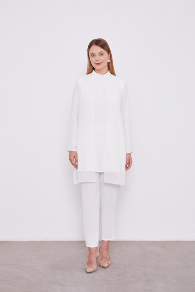 Levidor Ecru Chiffon Shoulder Embroidered Double Suit