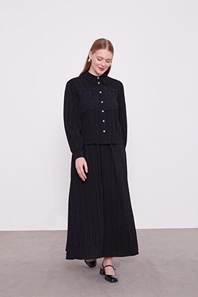 Levidor Σετ φούστα με μαύρο κέντημα