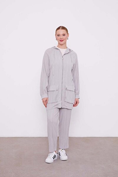 Levidor Gri Kapüşonlu Fermuarlı Pantolon Takım
