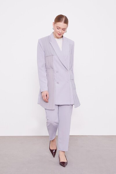 Levidor A.Gray Pleated Chiffon Jacket Suit