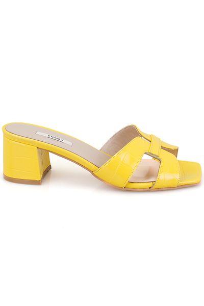 Desa Women's Yellow Crocodile Printed Heeled Leather Slippers