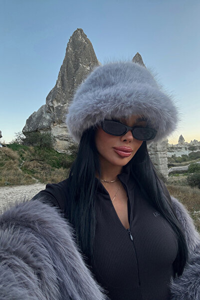 qoop store قبعة قلب من قماش المانجو