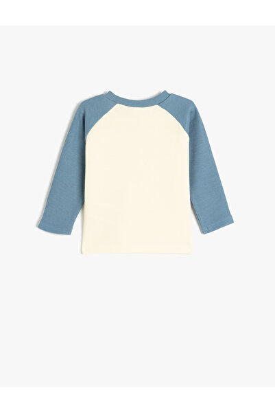 Koton تي شيرت بيج بأكمام طويلة للأولاد