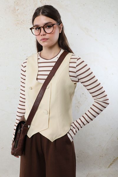 ZÜLAYS Stone Colored Deep Collar Vest