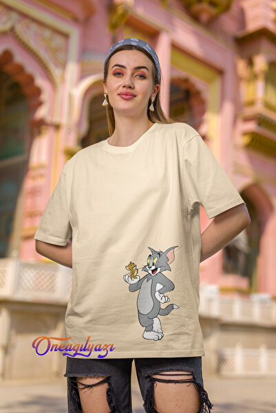 oneagılyazı تي شيرت كبير الحجم مطبوع عليه توم وجيري