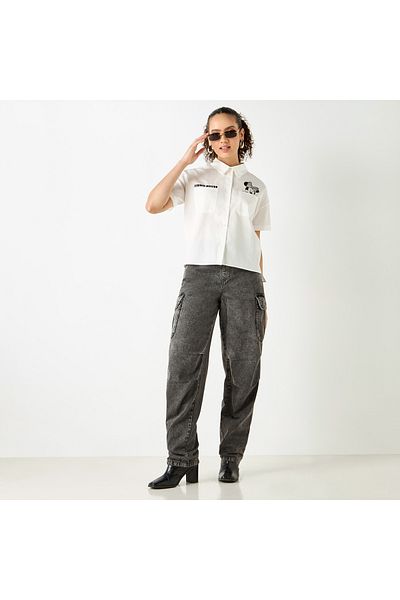 SP Characters CROP SHIRT WITH DIP BACK HEM AND SIDE SLIT