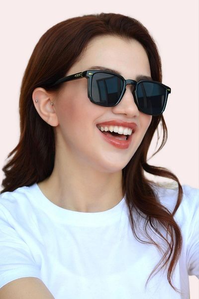 Sacce Scarves&Accessories Unisex Black Framed Sunglasses