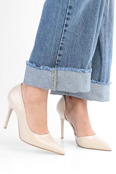 Shoeberry Massy Beige Shiny Stiletto für Damen