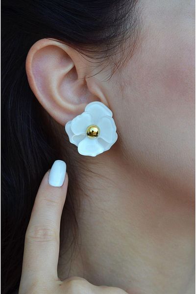 Sacce Scarves&Accessories Flower Patterned White Earrings