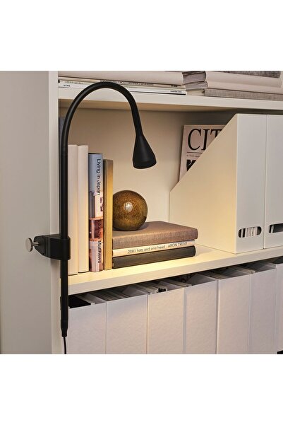 IKEA masa/duvar lambası, beyaz Lambanın çift fonksiyonu vardır