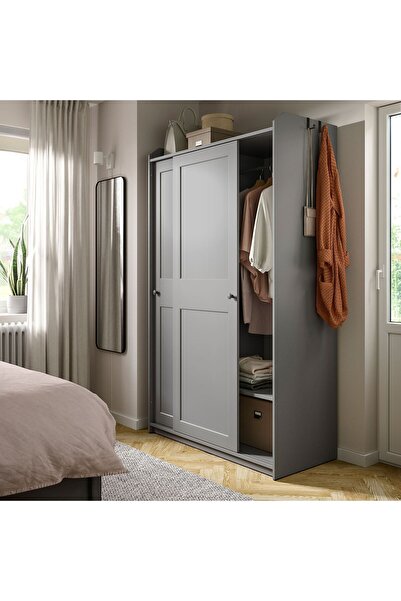 IKEA Sürgü kapaklı gardırop, Genişlik: 118.0 cm  Derinlik: 55.0 cm  Yükseklik: 199.0 cm