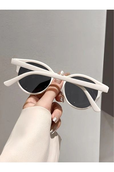 Nilu Moda White Unisex Vintage Sunglasses