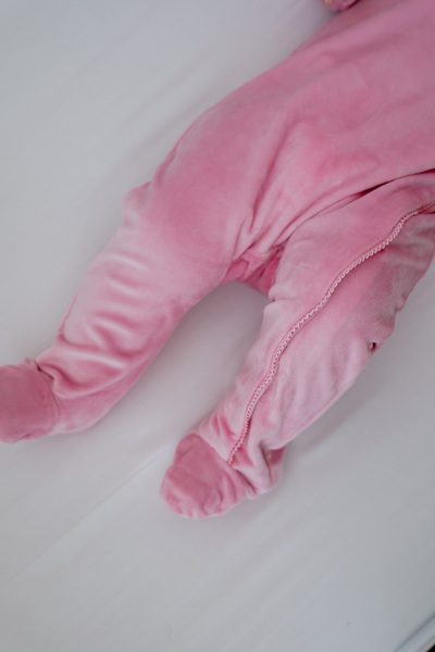 Lilabio Fransız İpek Kadife Ekstra Soft Patikli Bebek Tulumu