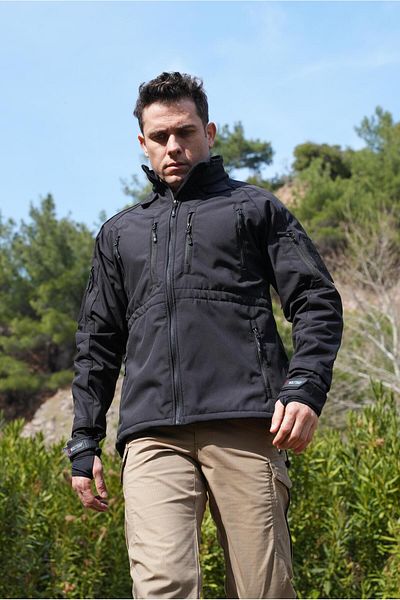 Wolftrap Tactical Μαύρο Softshell Παλτό με 11 τσέπες