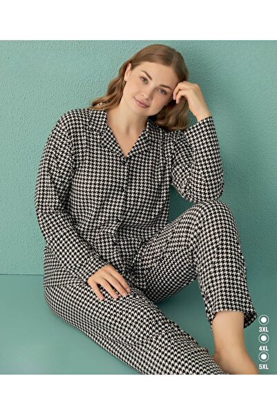 İpek Women's Long Sleeve Plus Size Front Buttoned Suede Pajama Set