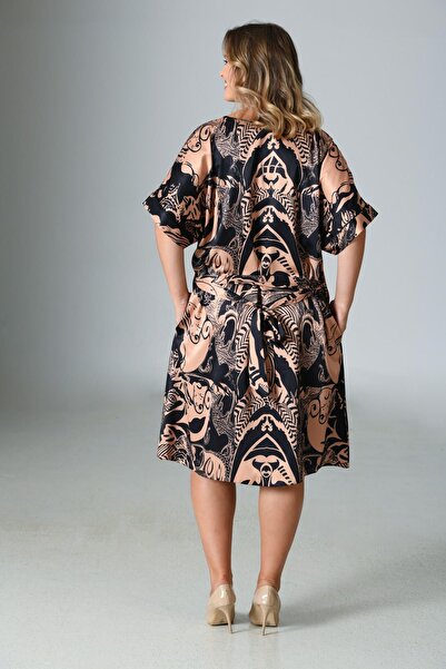 VİENETTA Women's Plus Size Satin Short Sleeve Coffee Dress