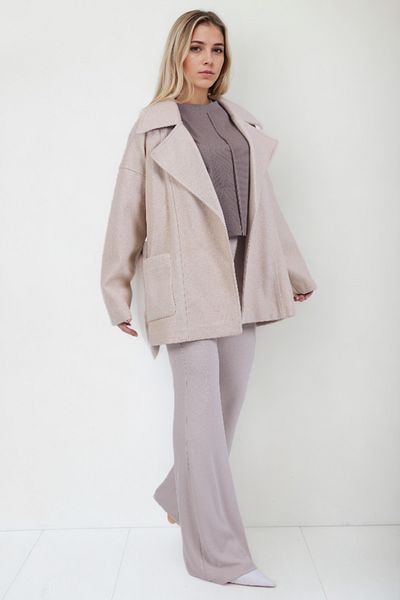 Vitrin Stamp Jacket with Large Pockets