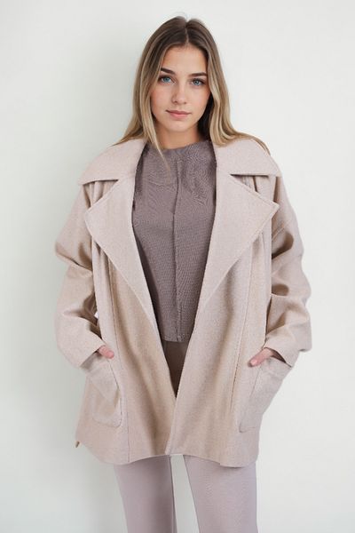 Vitrin Stamp Jacket with Large Pockets