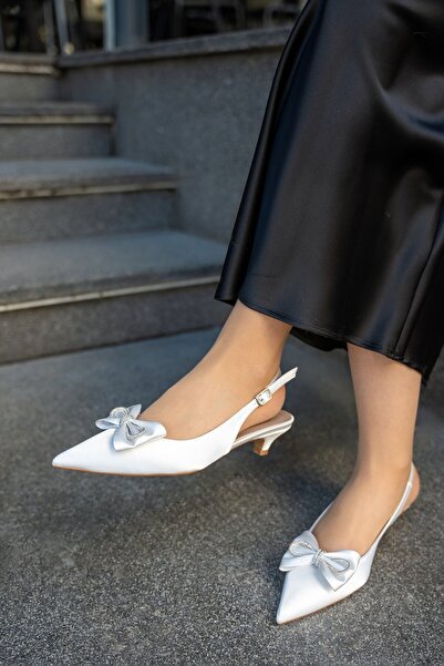 LAMİNTA Renata White Stone Bow Detailed Women's Heeled Shoes