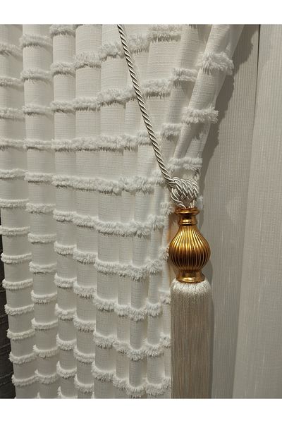 CEMRE Dream Background Tasseled Ecru Linen (Close to White) 1/3 Tight Pleat (Single Wing)