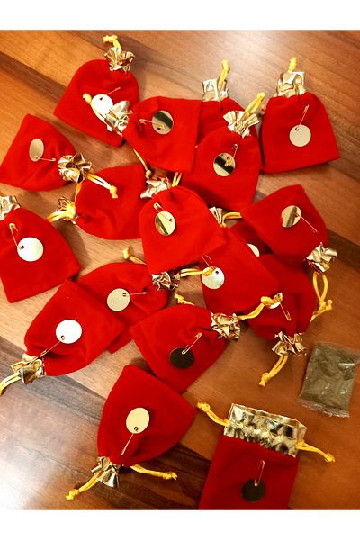 yörük tuhafiye 50Pcs Red Velvet Henna Dispenser Henna - for Wedding, Engagement and Gift