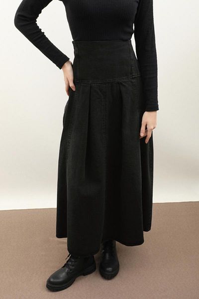 ZÜLAYS Black Corset Waist Denim Skirt