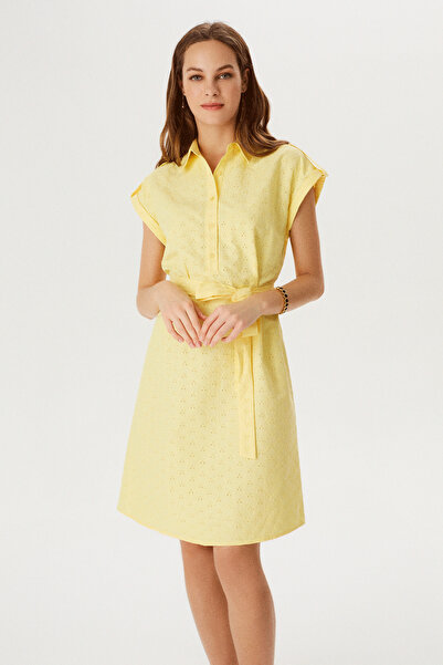 Naramaxx Düşük Kollu Gömlek Yakalı Nakışlı Elbise